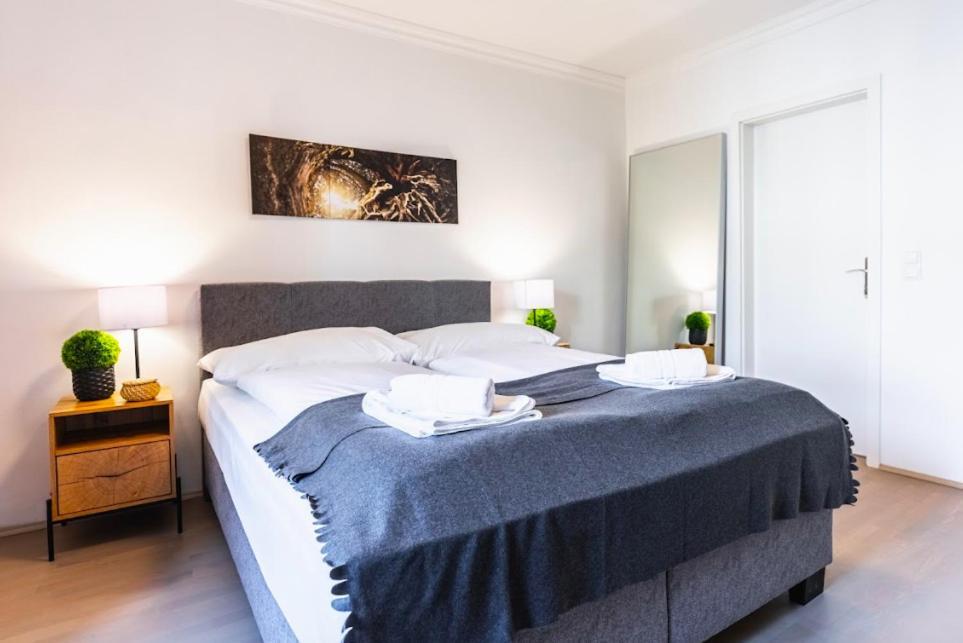 Experience Central Vienna From A Stylish And Modern Apartment Luaran gambar