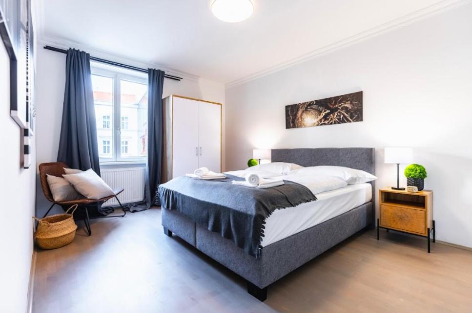 Experience Central Vienna From A Stylish And Modern Apartment Luaran gambar