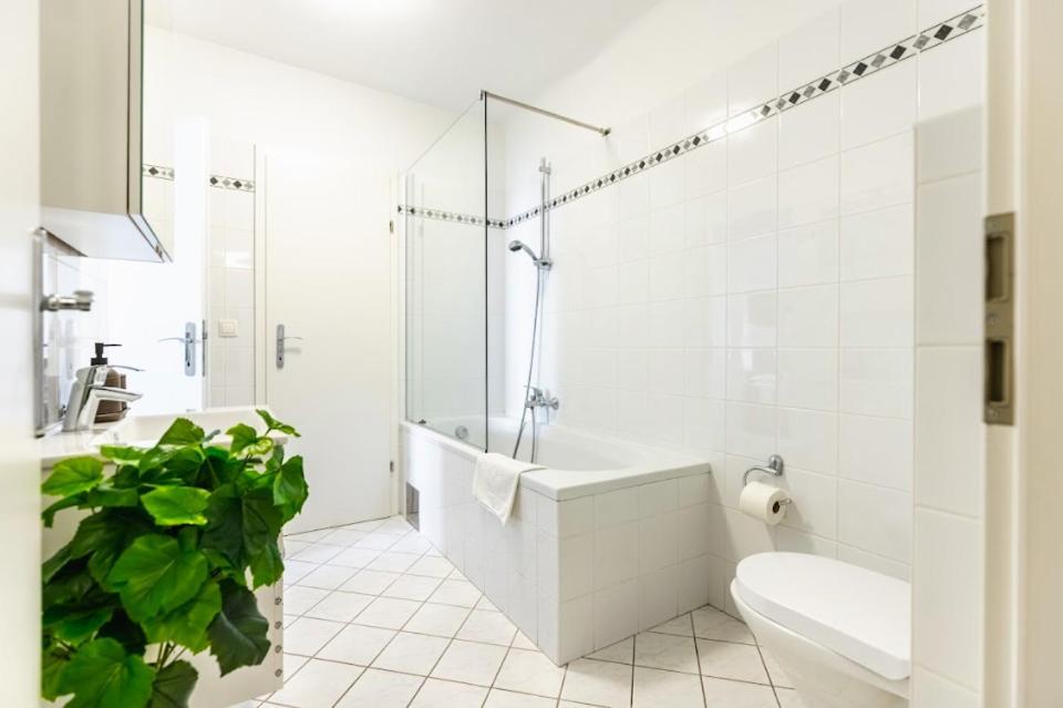 Experience Central Vienna From A Stylish And Modern Apartment Luaran gambar